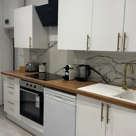 Le Fabuleux 3 Bedrooms Air Conditioning 6 People Lejlighed *